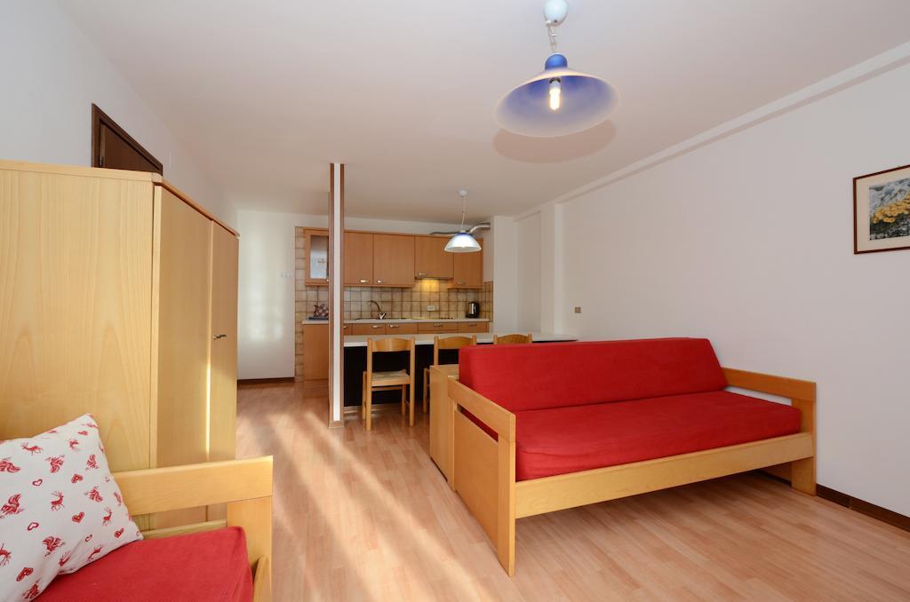 Appartamenti Maria Canazei Kamer foto